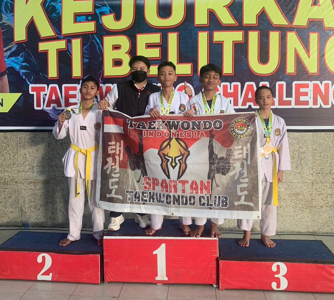 Juara 2 Kelas Prestasi Kyorugi Taekwondo dalam Kejurkab TI Belitung